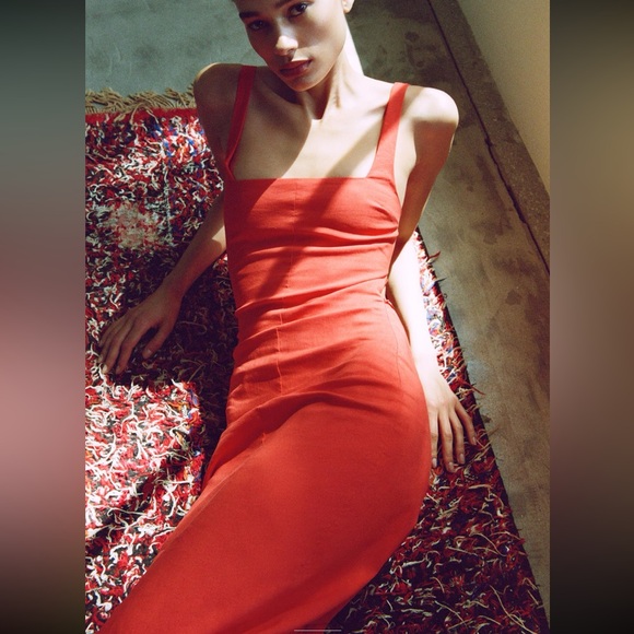 Zara limited edition open back midi dress - Picture 2 of 8
